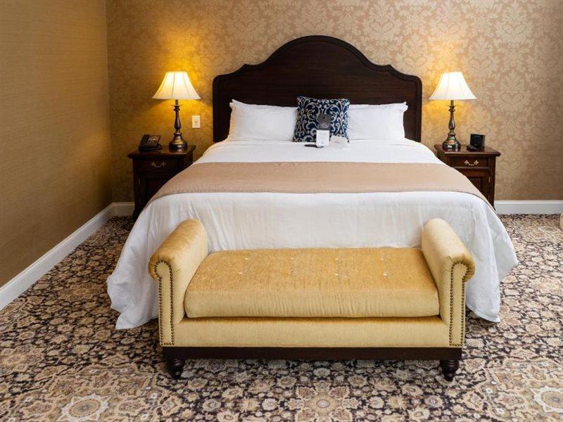 The Mount Vernon Grand Hotel 외부 사진