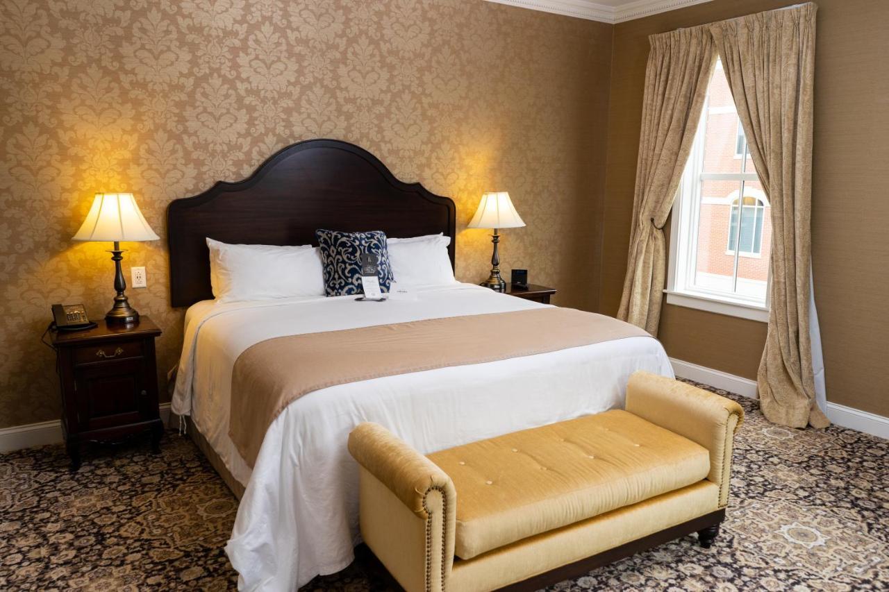 The Mount Vernon Grand Hotel 외부 사진